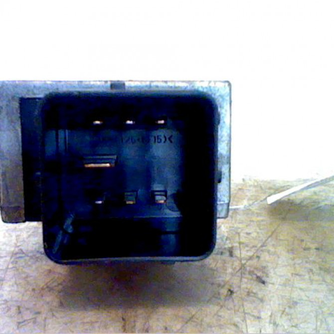 Boitier de préchauffage occasion DACIA SANDERO I Phase 1 06-2008->10-2012 1.5 DCI 85ch 9640469680 1