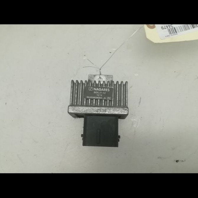 Boitier de préchauffage occasion DACIA LOGAN I Phase 2 07-2008->12-2012 1.5 DCI 70ch 9640469680 1