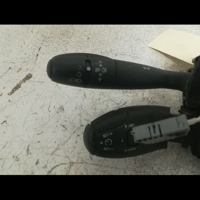 Bloc commodos occasion CITROEN C3 PICASSO Phase 1 02-2009->08-2012 1.6 HDi 16v 90ch 98062018XT 3