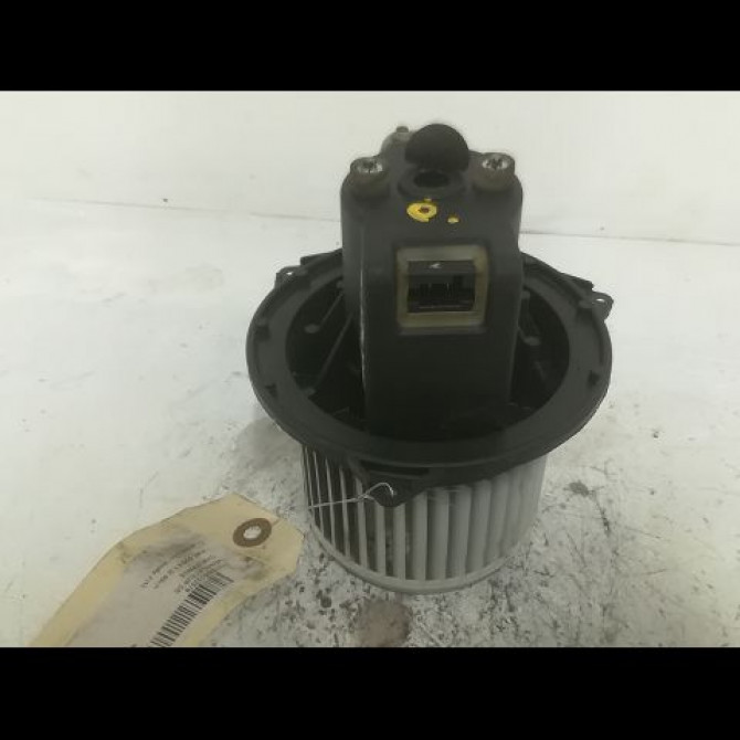 Ventilateur de chauffage occasion FIAT 500 II phase 2 04-2014->... 1.2i 69ch 77367983 1
