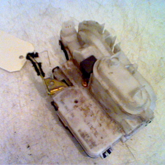 Serrure porte avd occasion VOLKSWAGEN POLO III Phase 2 11-1999->12-2001 1.4 6N1837016E 1