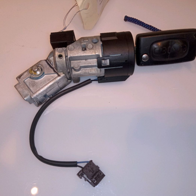 Antivol de direction occasion CITROEN C3 II Phase 2 03-2013->12-2016 1.2i 82ch 4162PT 1