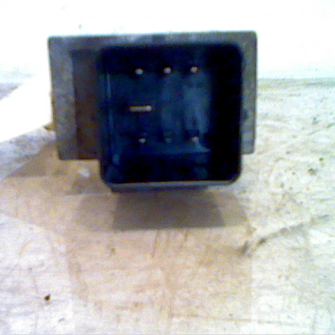 Boitier de préchauffage occasion RENAULT MEGANE II Phase 1 09-2003->12-2005 9640469680 1