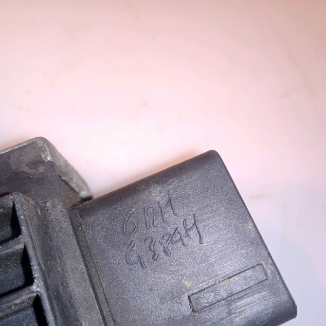 Boitier de préchauffage occasion RENAULT KANGOO II Phase 1 01-2008->03-2013 1.5 DCI 105ch 9640469680 4