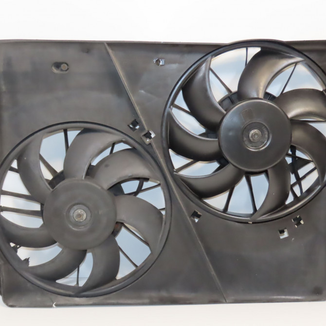 Ventilateur de refroidissement occasion CHRYSLER 300C Phase 2 10-2007->01-2011 3.0 CRD 5072330AB 1