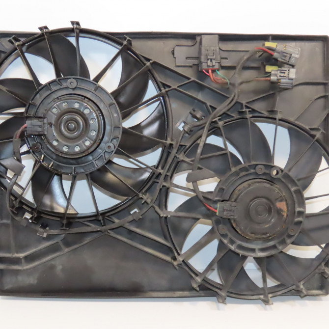 Ventilateur de refroidissement occasion CHRYSLER 300C Phase 2 10-2007->01-2011 3.0 CRD 5072330AB 2