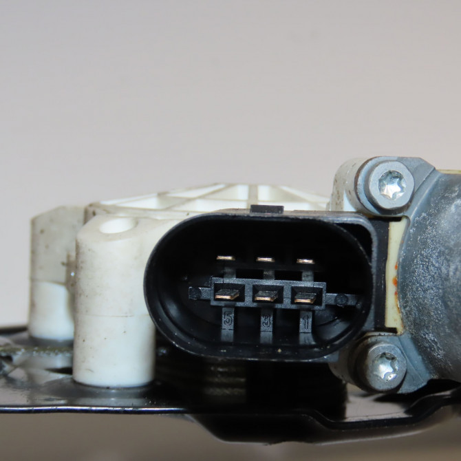 Mecanisme+moteur leve-glace arg occasion B.M.W. SERIE 5 V Phase 1 04-1995->04-1999 530D 51357184745 3