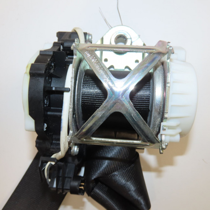 Ceinture avant droite occasion VOLKSWAGEN POLO V Phase 2 02-2014->... 1.4 TDI 90ch 6R3857706ARAA 2