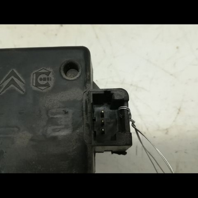 Serrure hayon occasion CITROEN C3 I Phase 1 04-2002->10-2005 1.4HDI 8v 70ch 871972 3