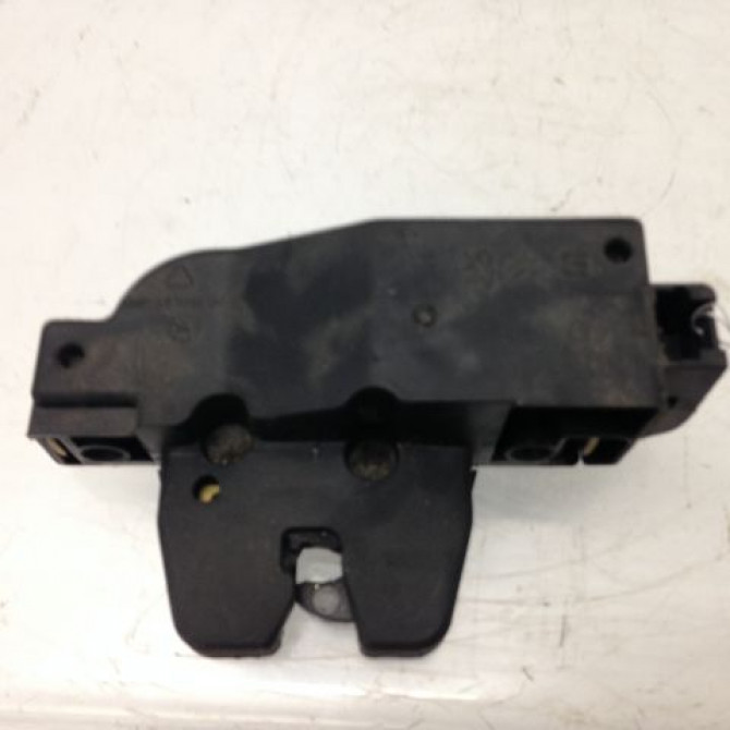 Serrure hayon occasion CITROEN C3 I Phase 1 04-2002->10-2005 1.4 HDi 871972 1