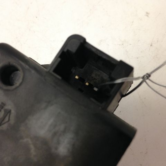 Serrure hayon occasion CITROEN XSARA Phase 2 09-2000->12-2005 2.0 HDi 110ch 871972 3