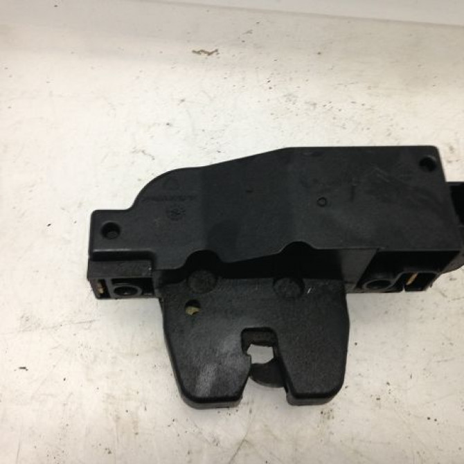 Serrure hayon occasion PEUGEOT 206 Phase 1 09-1998->03-2009 1.4 HDI 70ch 871972 1