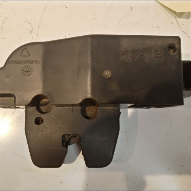 Serrure hayon occasion CITROEN C3 I Phase 1 04-2002->10-2005 1.4HDI 8v 70ch 871972 1