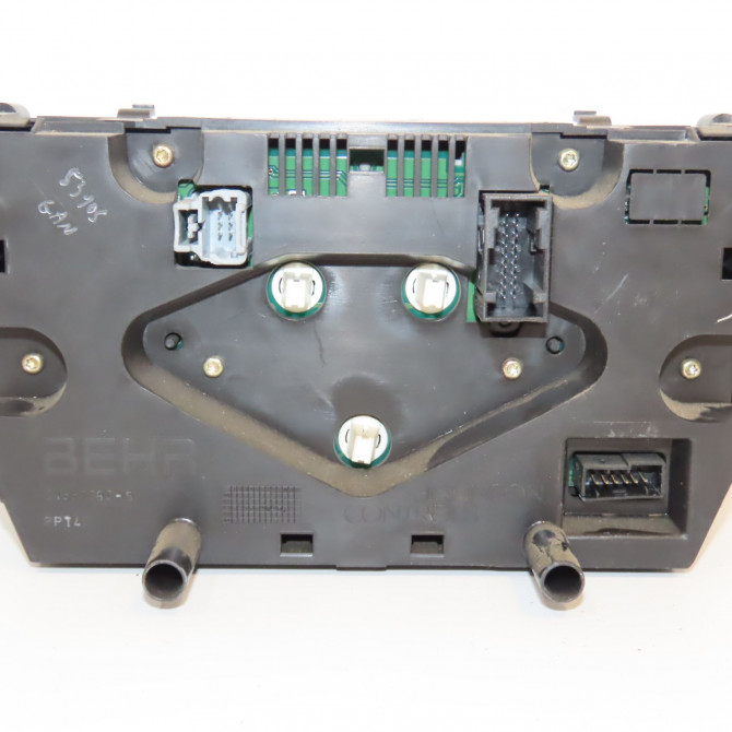 Commande de chauffage occasion PEUGEOT 307 Phase 1 SW 03-2002->07-2004 2.0 HDi 110ch 6451YZ 2