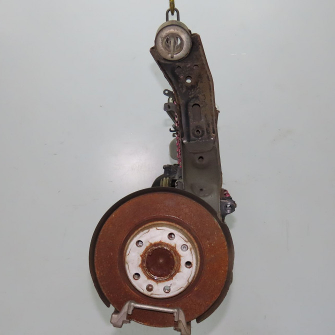 Train arrière occasion PEUGEOT 3008 II Phase 1 04-1995->04-1999 1.2i 130ch 9833974880 2