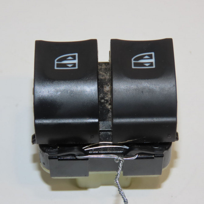 Commande lève-glace porte avant gauche occasion RENAULT CLIO IV Phase 2 08-2016->... 0.9i TCE 254118044R 1