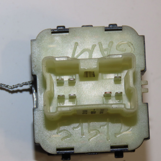 Commande lève-glace porte avant gauche occasion RENAULT CLIO IV Phase 2 08-2016->... 0.9i TCE 254118044R 3