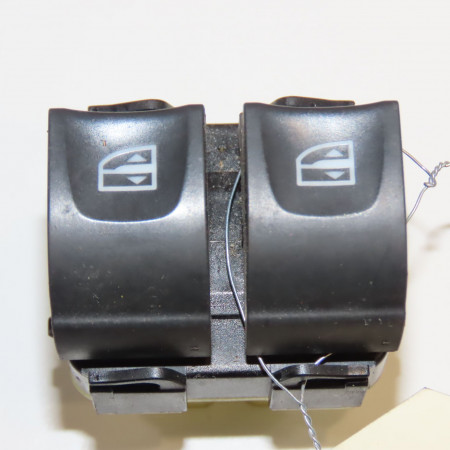 Commande lève-glace porte avant gauche occasion RENAULT CLIO IV Phase 1 07-2012->... 1.5 DCI 75ch 254118044R