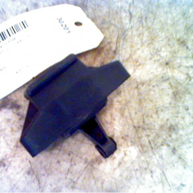 Serrure hayon occasion RENAULT MEGANE I Phase 1 11-1995->03-1999 1.9 DTI 7700827599 1