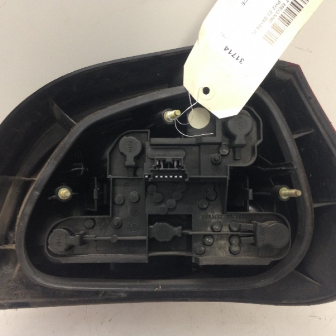Feu arrière gauche occasion RENAULT MEGANE I Phase 1 11-1995->03-1999 7700428320 2