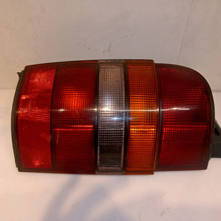 Feu arrière droit occasion RENAULT ESPACE II Phase 1 04-1991->02-1995 2.2i 110ch
