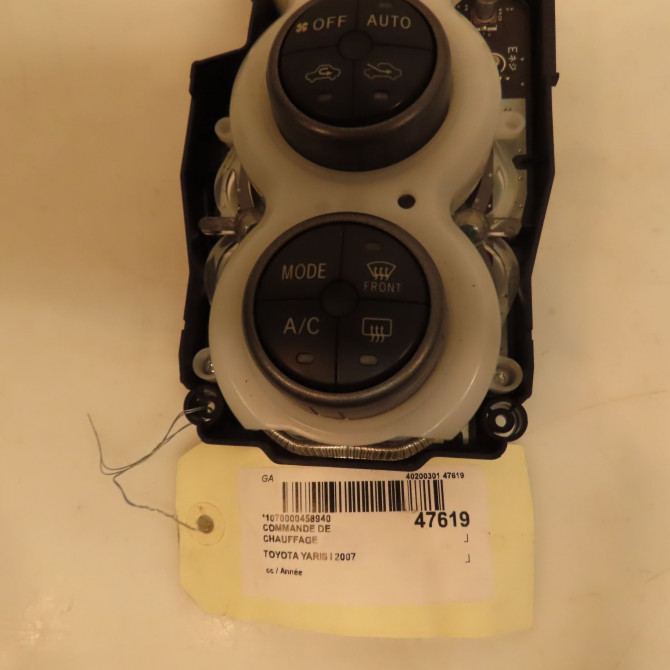 Commande de chauffage occasion TOYOTA YARIS I 559000D210B0 5