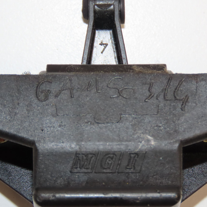 Serrure hayon occasion RENAULT SCENIC I Phase 2 08-1999->06-2003 2.0i 140ch 7700827599 4