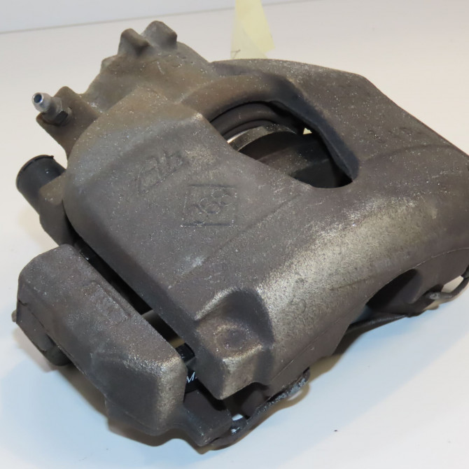 Etrier de frein avant droit occasion RENAULT TWINGO II Phase 2 12-2011->12-2014 410010002R 1