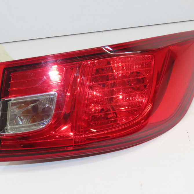 Feu arrière droit occasion RENAULT CLIO IV Phase 2 08-2016->... 1.5 DCI 75ch 265509846R 1
