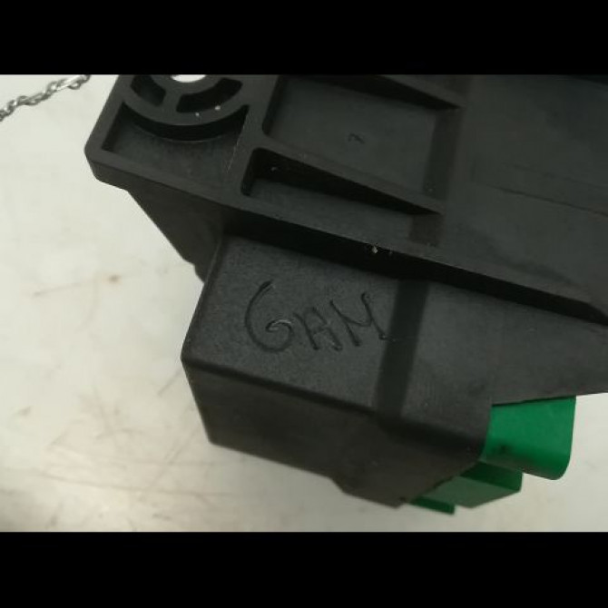 Boitier de préchauffage occasion PEUGEOT 307 Phase 1 04-2001->06-2005 2.0 HDI 110ch 598138 4