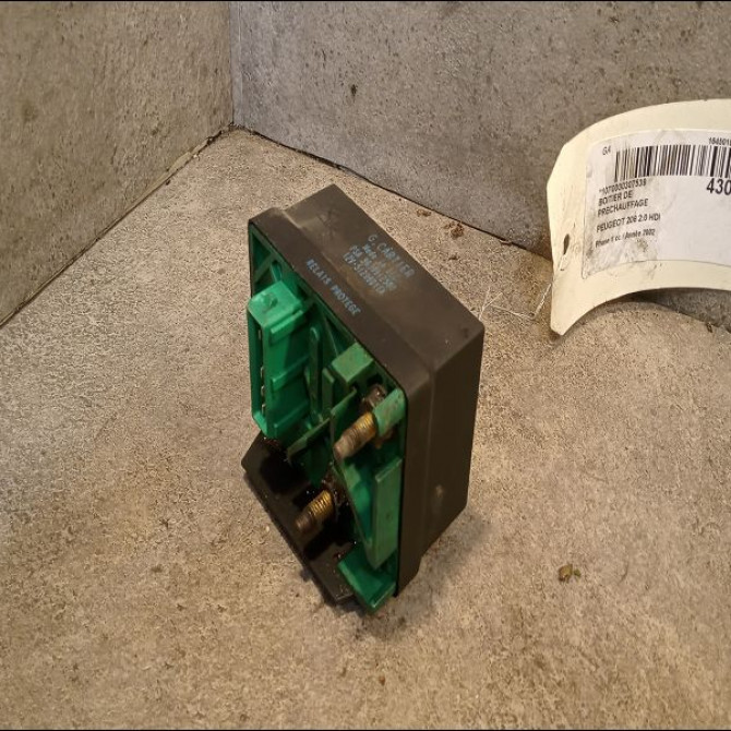 Boitier de préchauffage occasion PEUGEOT 206 Phase 1 09-1998->03-2009 2.0 HDI 598138 1