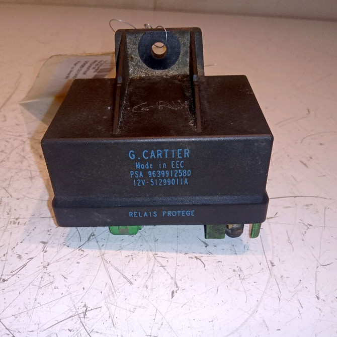 Boitier de préchauffage occasion CITROEN C3 I Phase 1 04-2002->10-2005 1.4 HDi 598138 1