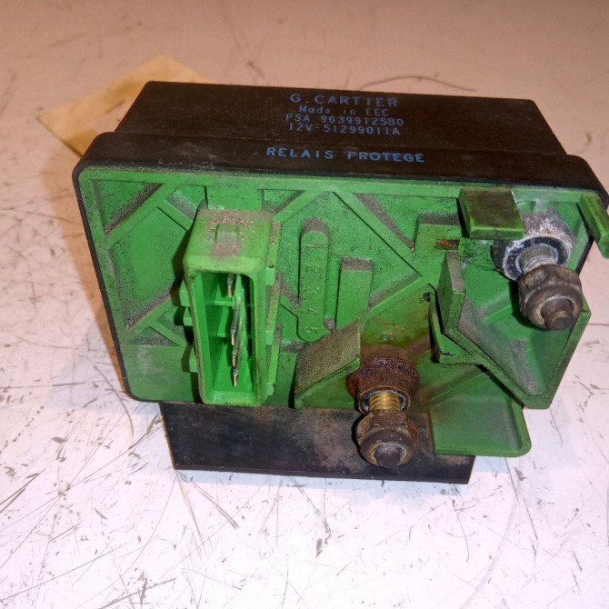 Boitier de préchauffage occasion CITROEN C3 I Phase 1 04-2002->10-2005 1.4 HDi 598138 2