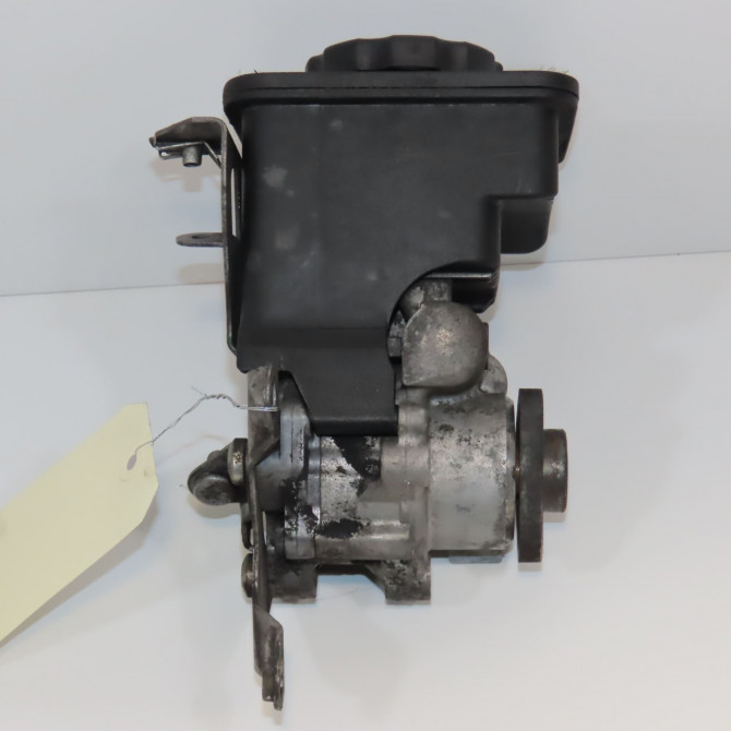 Pompe direction assistee occasion B.M.W. X3 I Phase 1 01-2004->08-2006 2.0d 32413450766 4