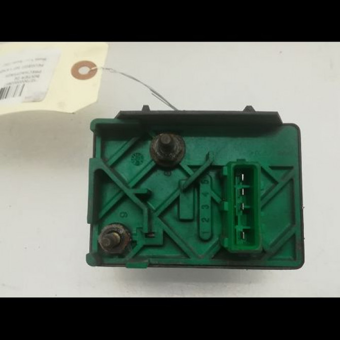 Boitier de préchauffage occasion PEUGEOT 307 Phase 1 04-2001->06-2005 1.4 HDI 8v 70ch 598138 3