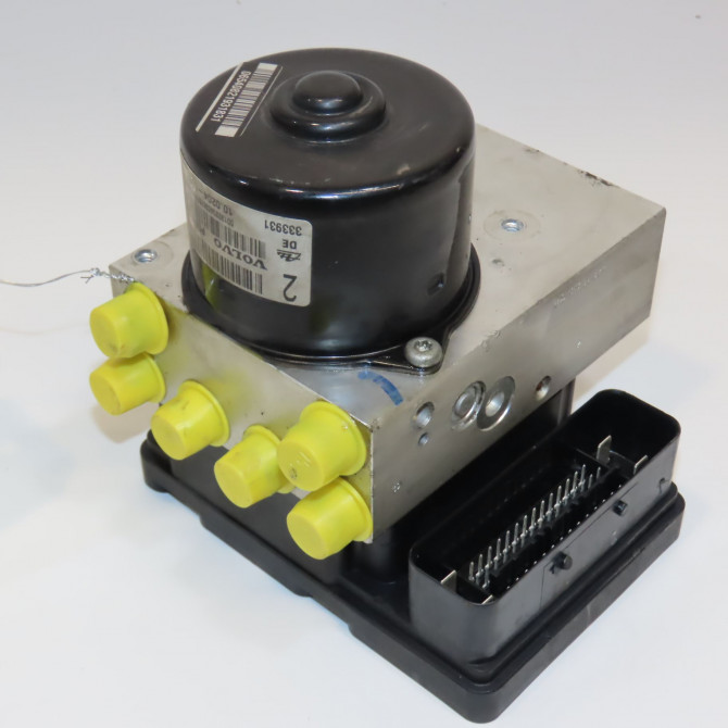 Unité hydraulique ABS occasion VOLVO S60 I Phase 1 09-2000->06-2004 2.4 D 8666845 1