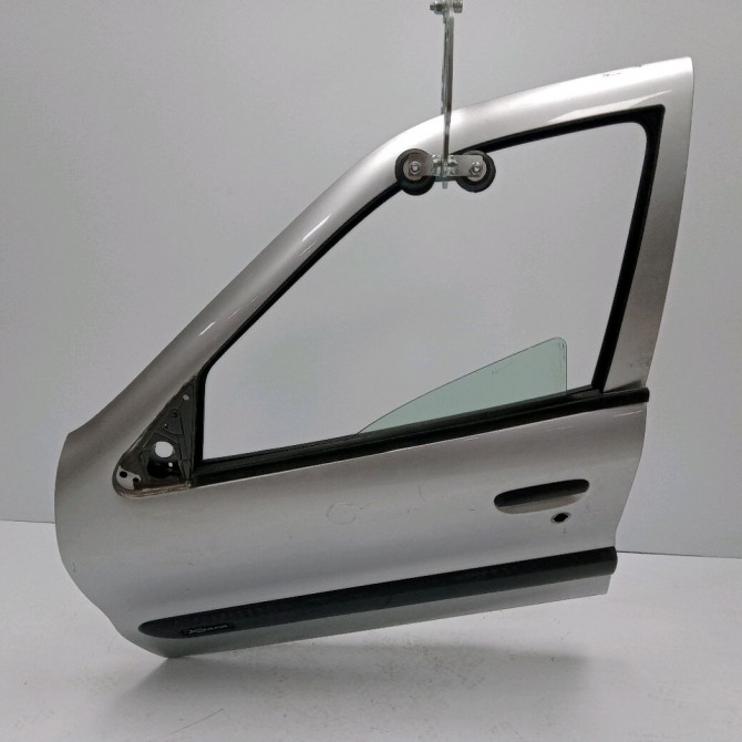 Porte avant gauche occasion CITROEN XSARA Phase 2 09-2000->12-2005 1.4i 9002R7 1