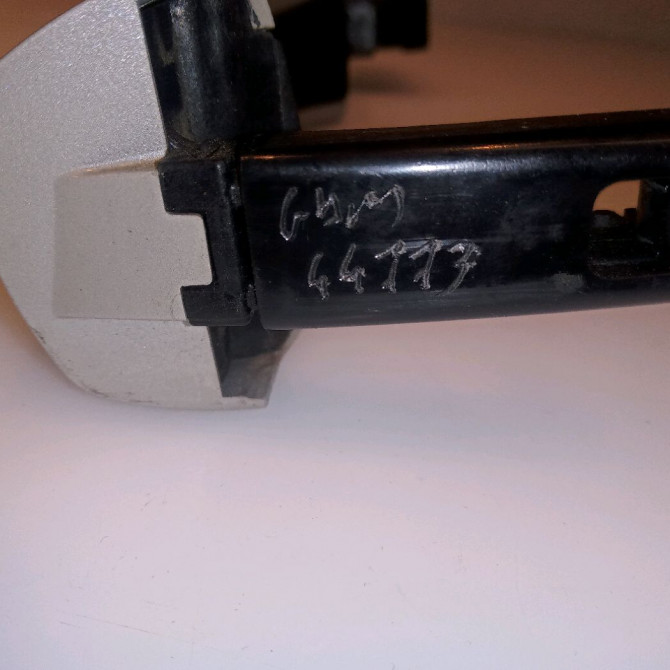 Poignee ext porte arg occasion CITROEN C4 GRAND PICASSO II 980297831T 3