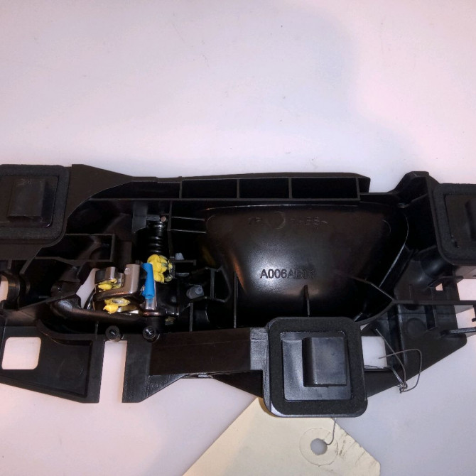 Poignee int porte avd occasion CITROEN DS3 98201552VV 2