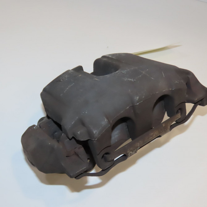 Etrier de frein avant droit occasion MERCEDES CLASSE ML II phase 1 03-2005->09-2008 1644202683 1