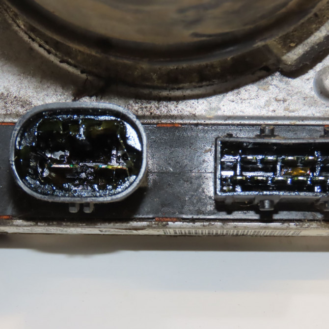 Moteur electrique de direction assistée occasion CITROEN C4 I Phase 1 11-2004->07-2008 1.4i 16v 1637768680 3