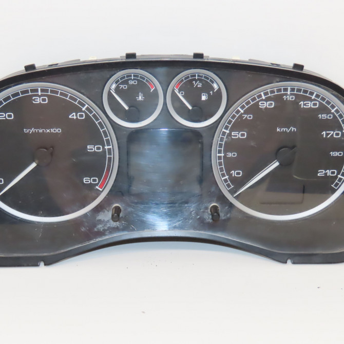 Compteur occasion PEUGEOT 307 Phase 1 SW 03-2002->07-2004 2.0 HDi 110ch 6104R2 1