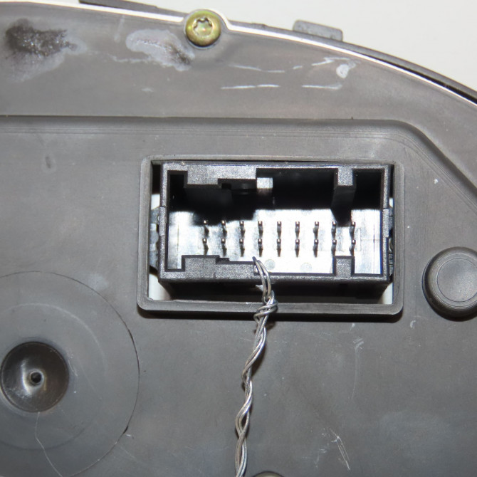 Compteur occasion PEUGEOT 307 Phase 1 SW 03-2002->07-2004 2.0 HDi 110ch 6104R2 3