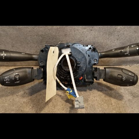 Bloc commodos occasion PEUGEOT 307 Phase 2 06-2005->03-2008 1.6 HDI 16v 110ch 98069978XT