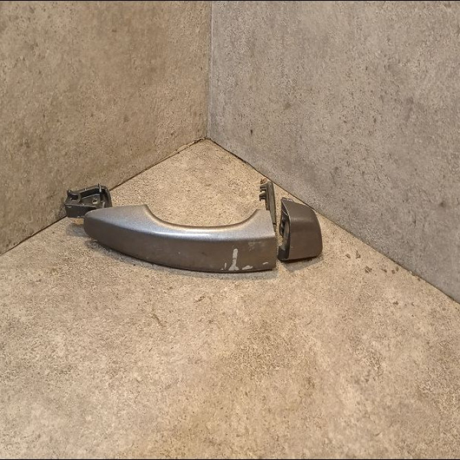 Poignee ext porte avd occasion PEUGEOT 308 II Phase 2 SW 04-2017->... 980297821T 1