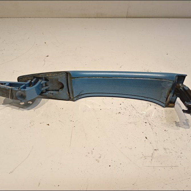 Poignee ext porte avd occasion CITROEN 146 Phase 1 04-1995->04-1999 1.2i PureTech 110ch 980297821T 2