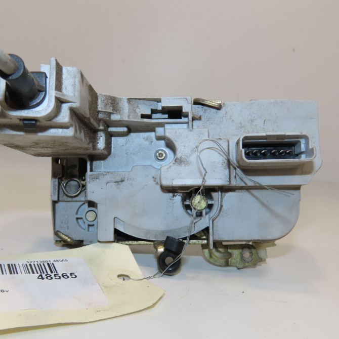 Serrure porte avg occasion PEUGEOT 307 Phase 1 04-2001->06-2005 1.6 HDI 16v 110ch 9135Z0 2