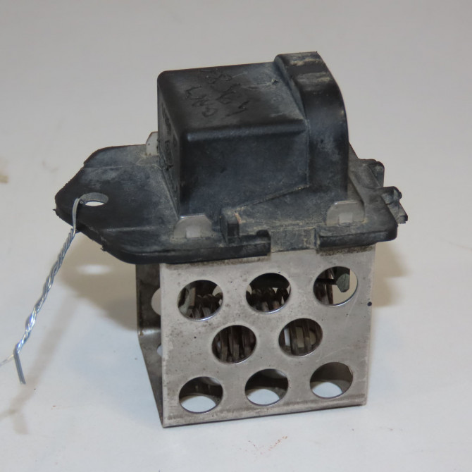 Resistance de chauffage occasion RENAULT KANGOO I Phase 1 09-1997->06-2003 1.4i 8v 75ch 7701034875 1