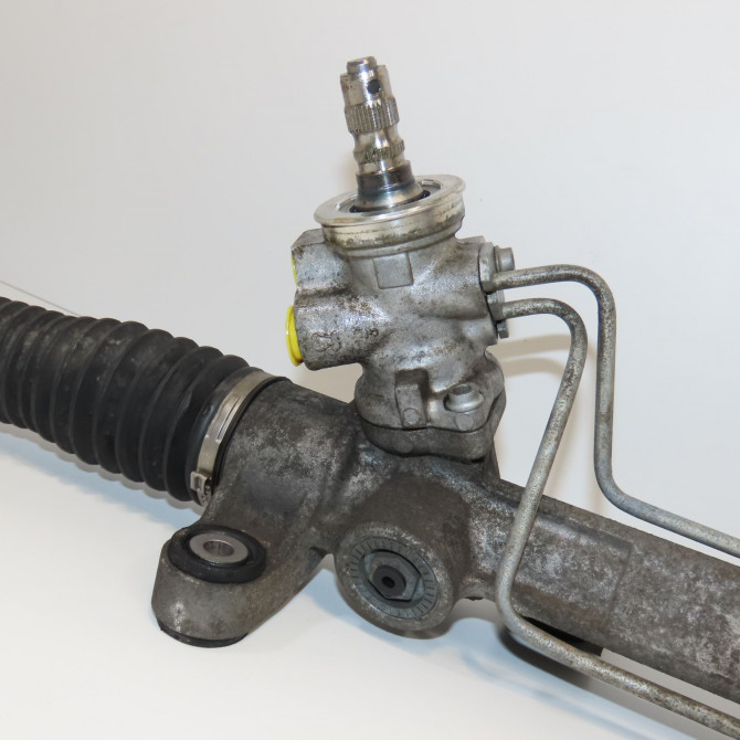 Cremaillere hydraulique occasion TOYOTA COROLLA VERSO II Phase 1 05-2004->06-2007 136 D-4D 442500F021 3