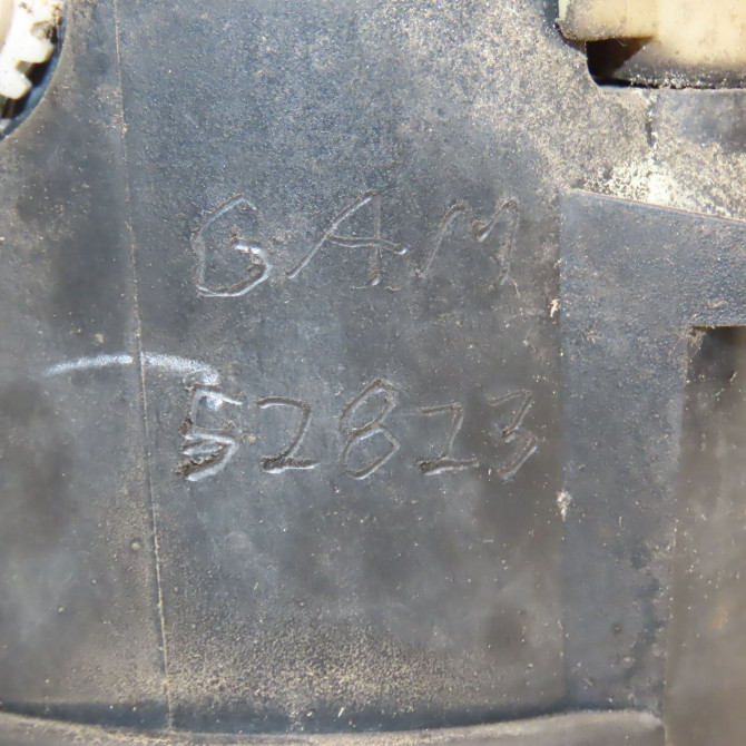 Phare antibrouillard avant gauche occasion PEUGEOT 307 Phase 2 SW 06-2005->07-2008 1.6HDi 16v FAP 110ch 4